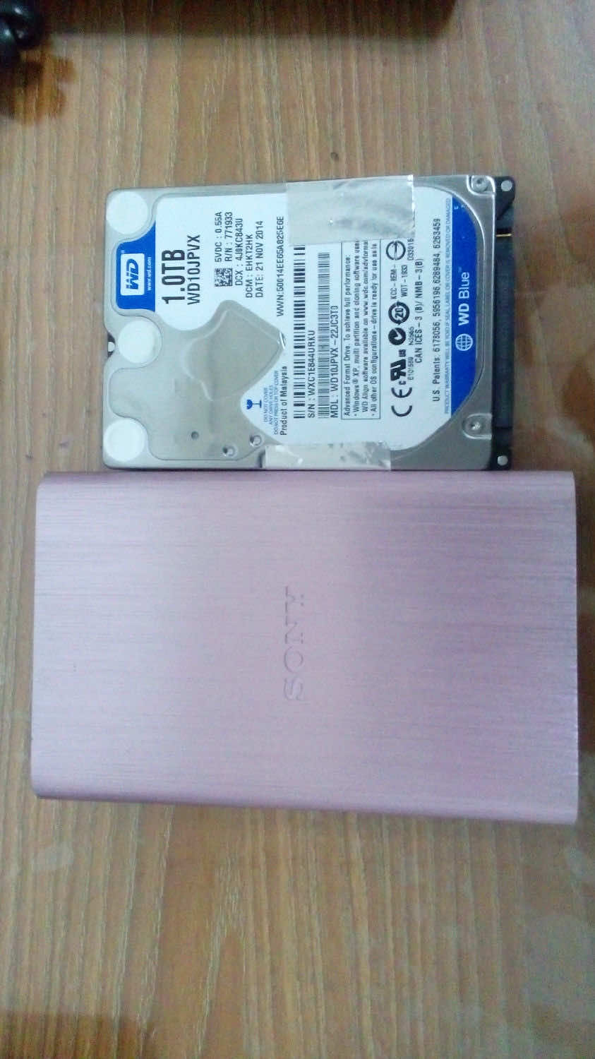 索尼1T移动硬盘